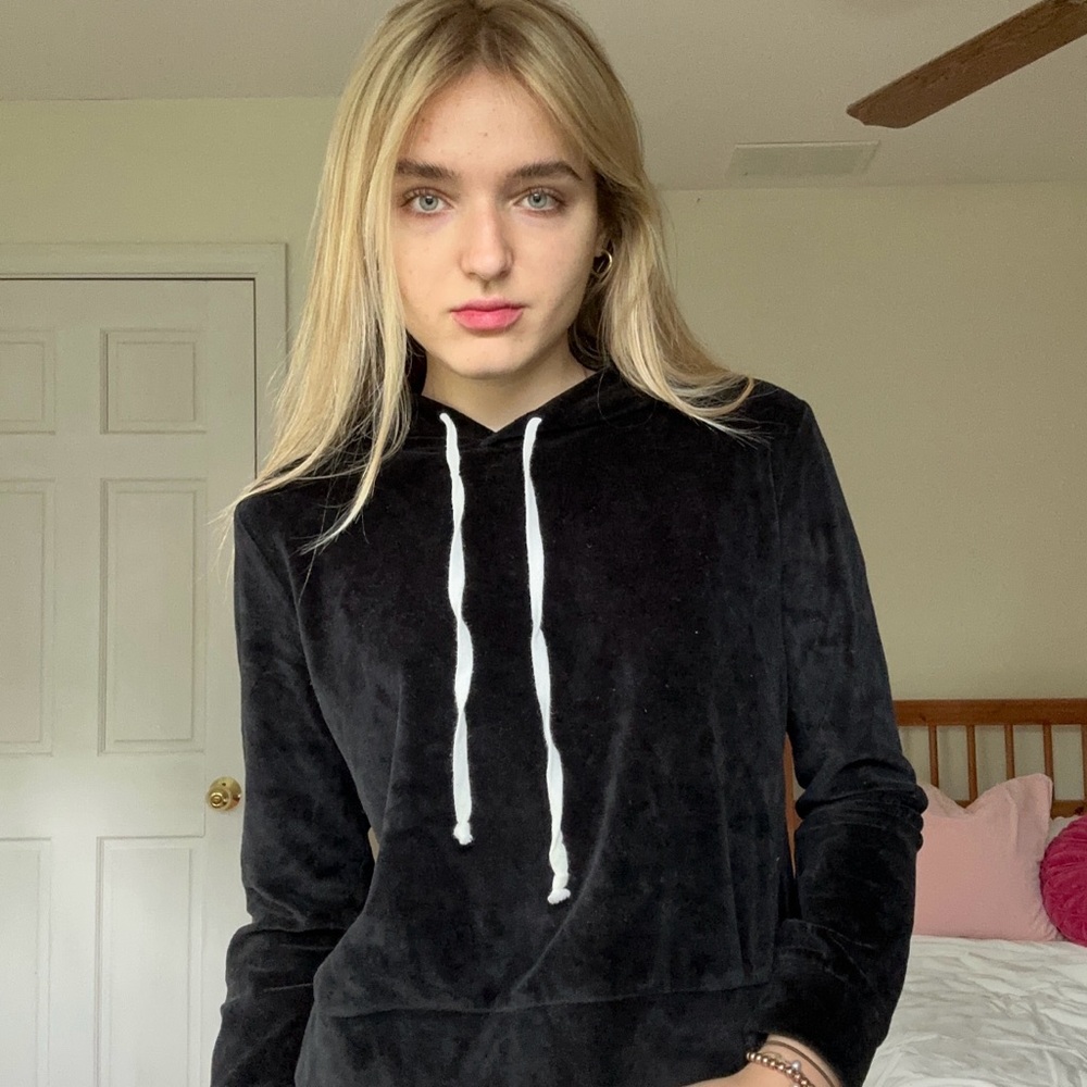 LA Hearts Black Fuzzy Sweatshirt